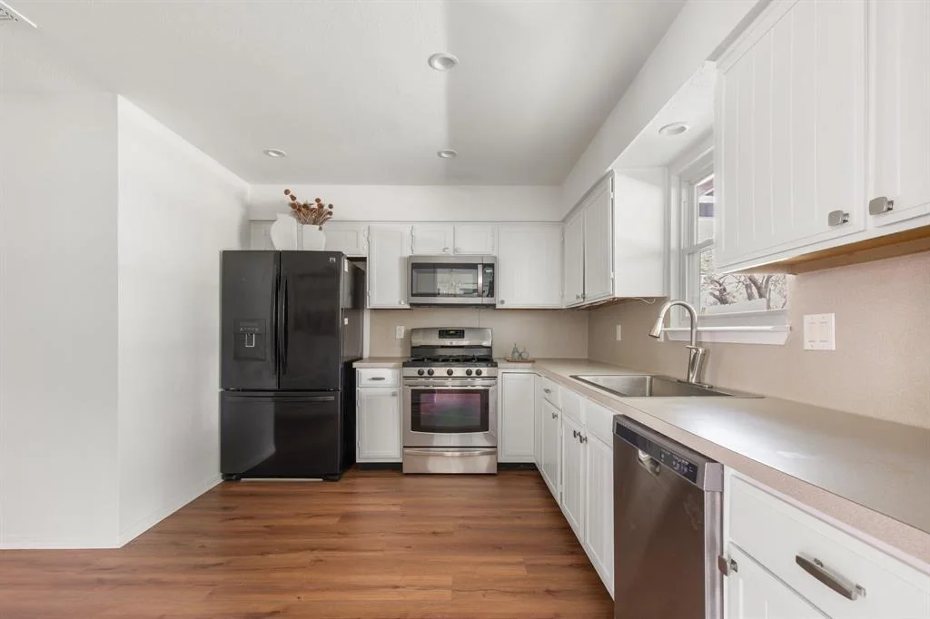 Photo of 9222 Barr Circle