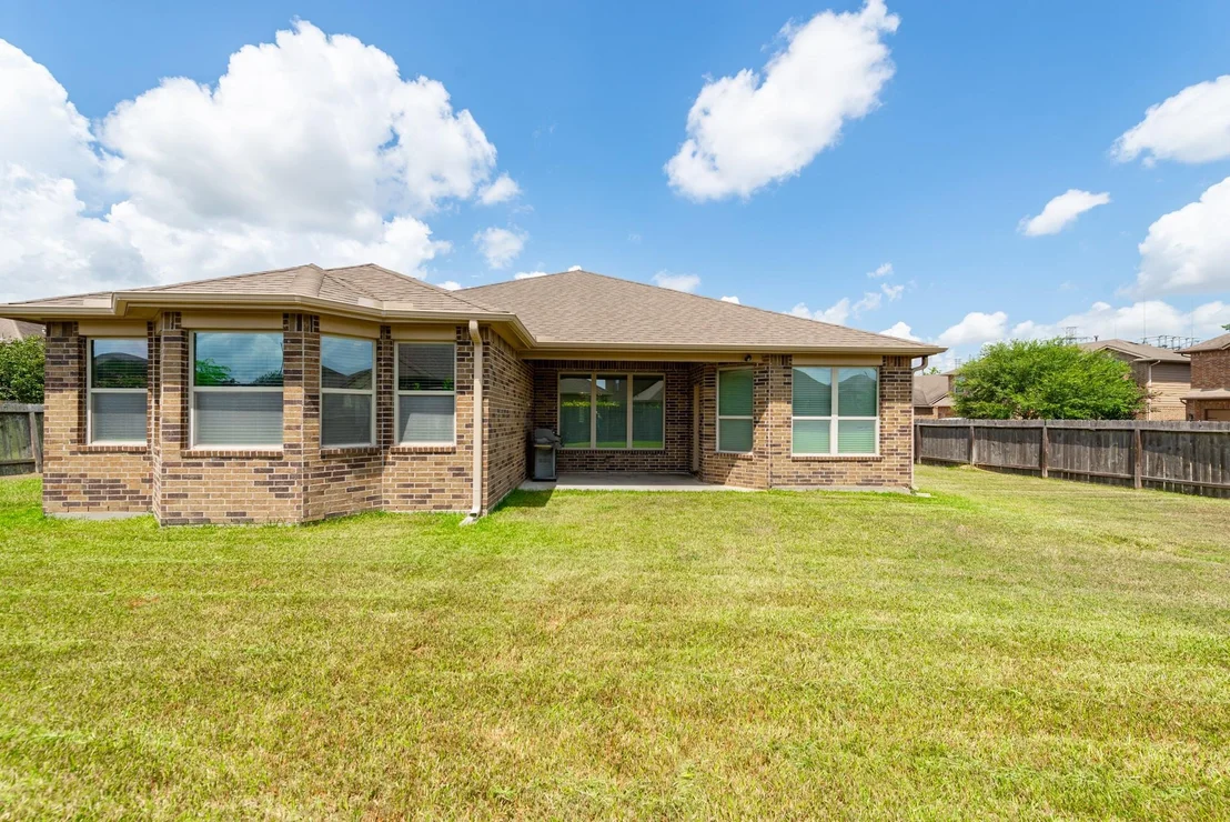Photo of 25635 Farrier Drive