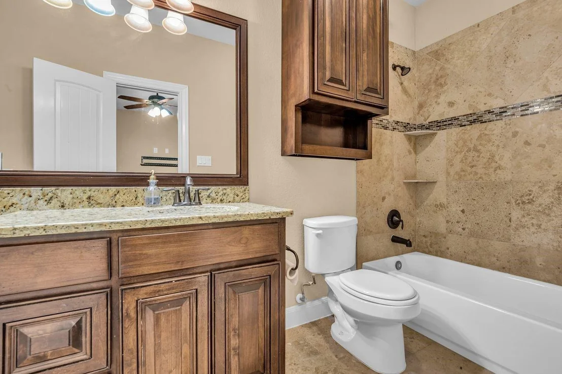 Photo of 16634 Savannah Drive