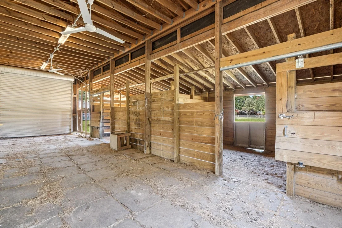 Photo of 1140 Bartlett Road