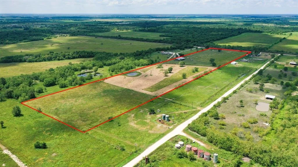 Photo of 2828 County Road 615