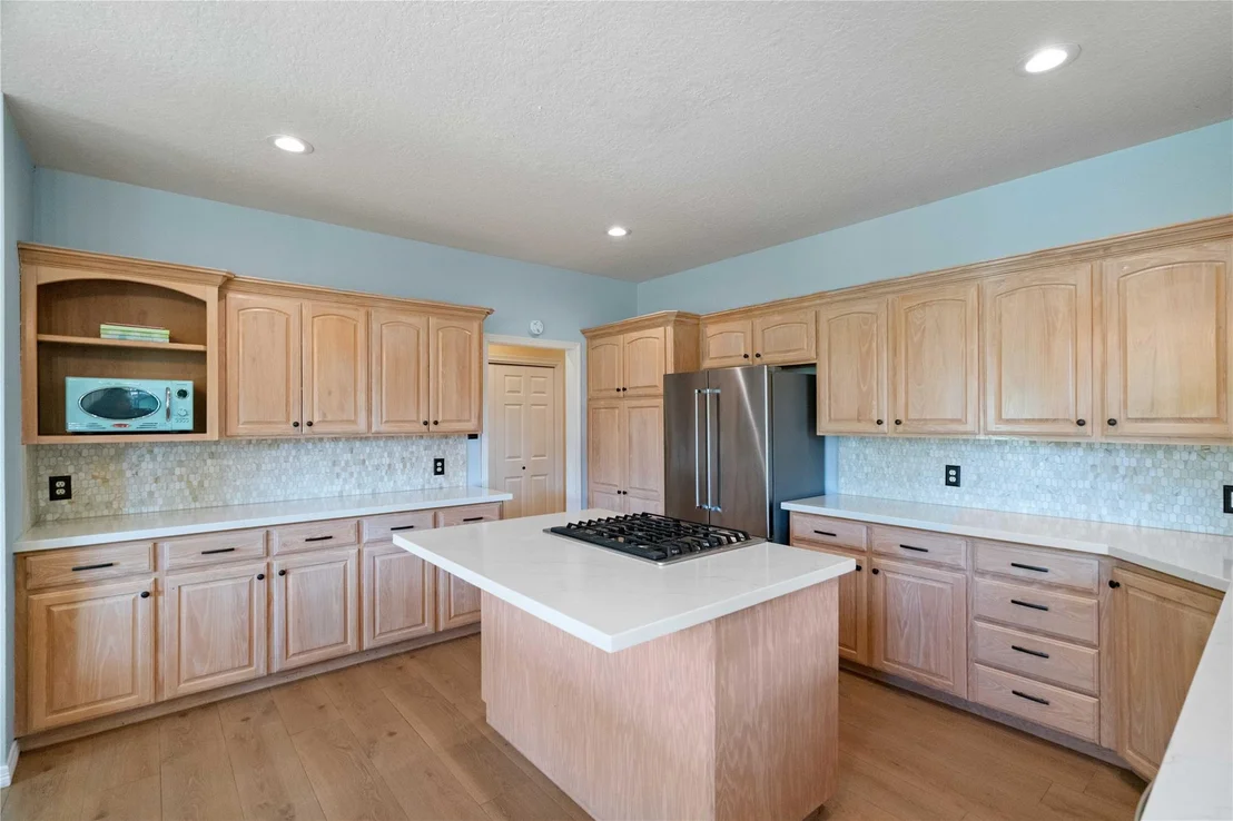 Photo of 28907 Valley Commons Drive