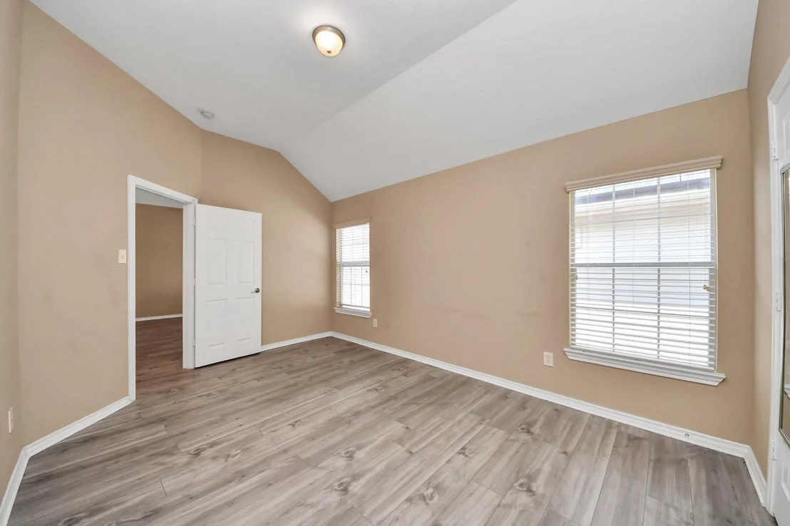 Photo of 706 River Delta Lane