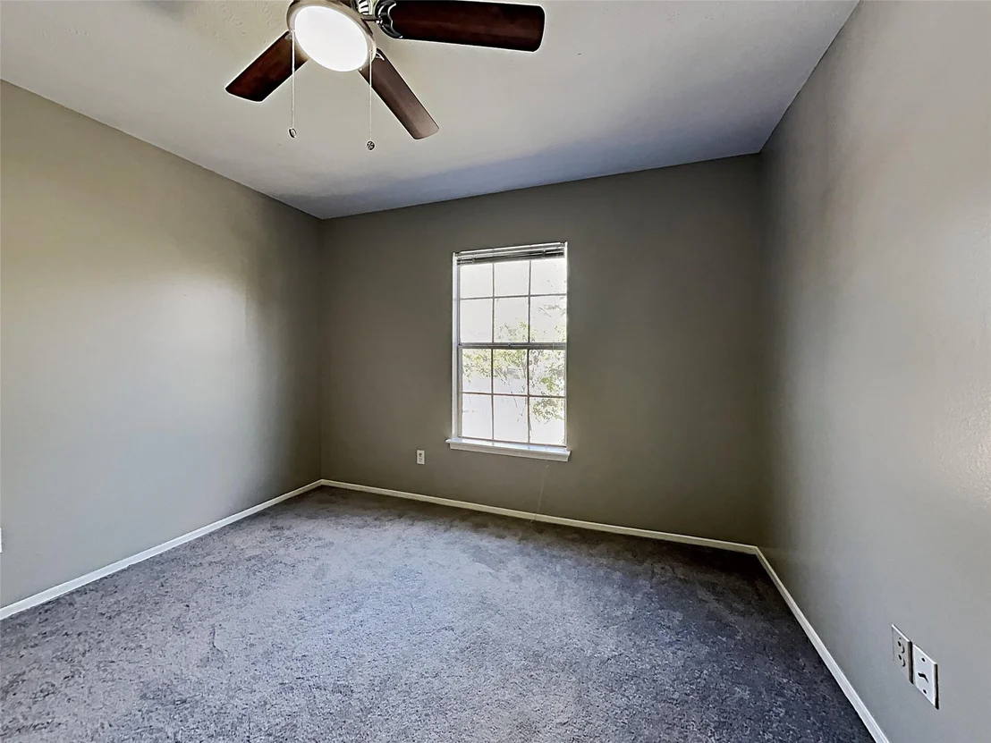 Photo of 2902 Clear Ridge Drive