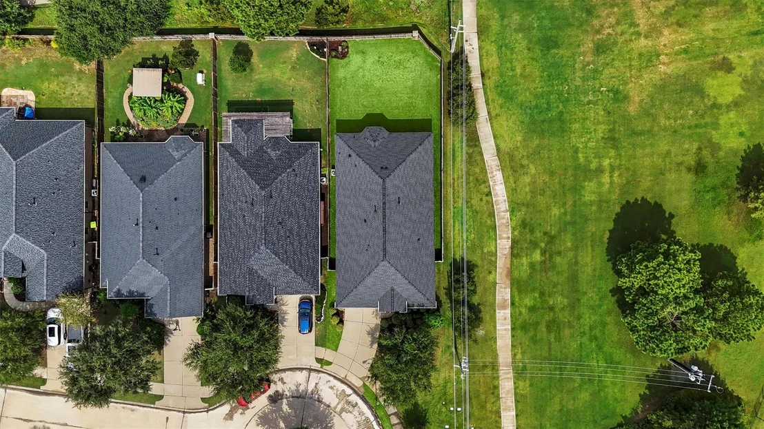 Photo of 6102 Harmony Park Lane