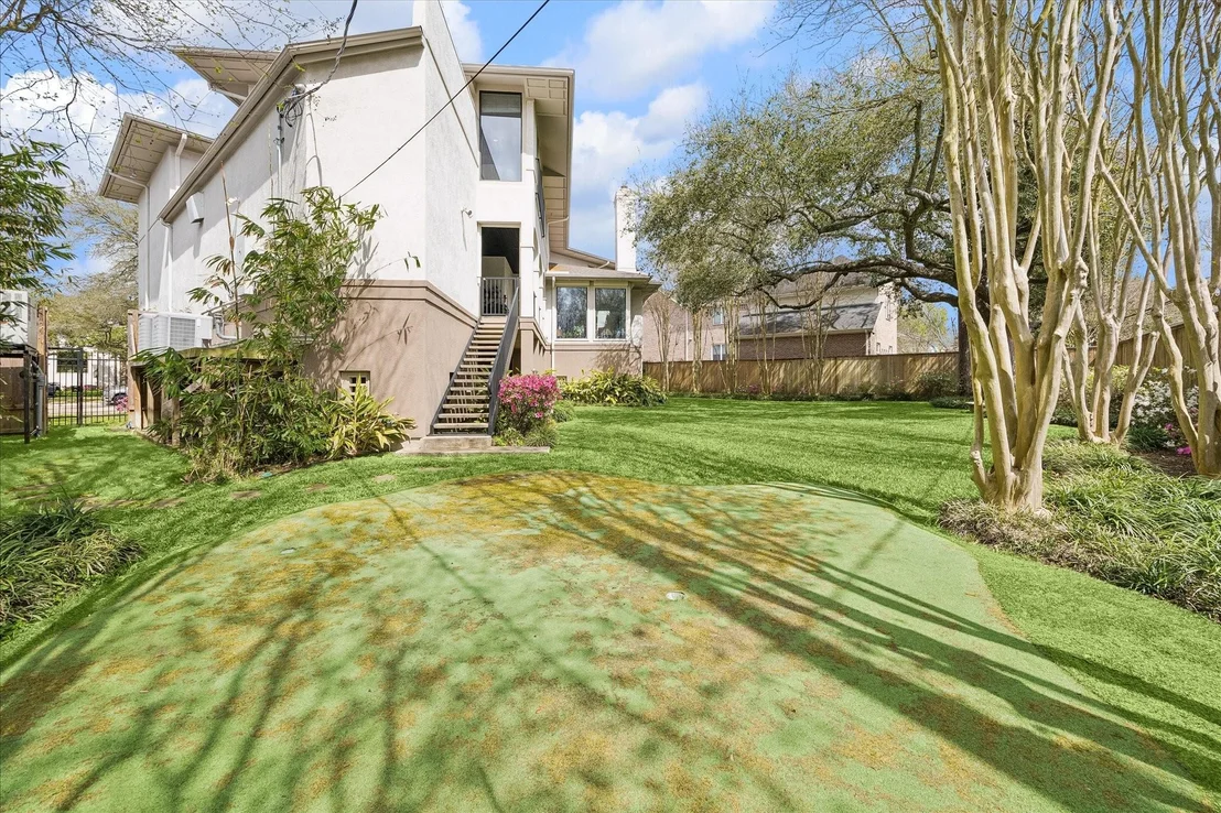 Photo of 5027 Heatherglen Drive