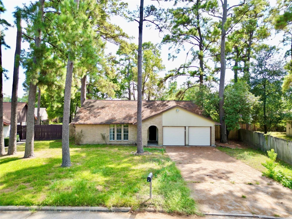 Photo of 8006 White Swan Drive