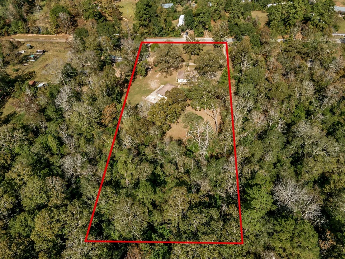 Photo of 16310 Weaver Lane