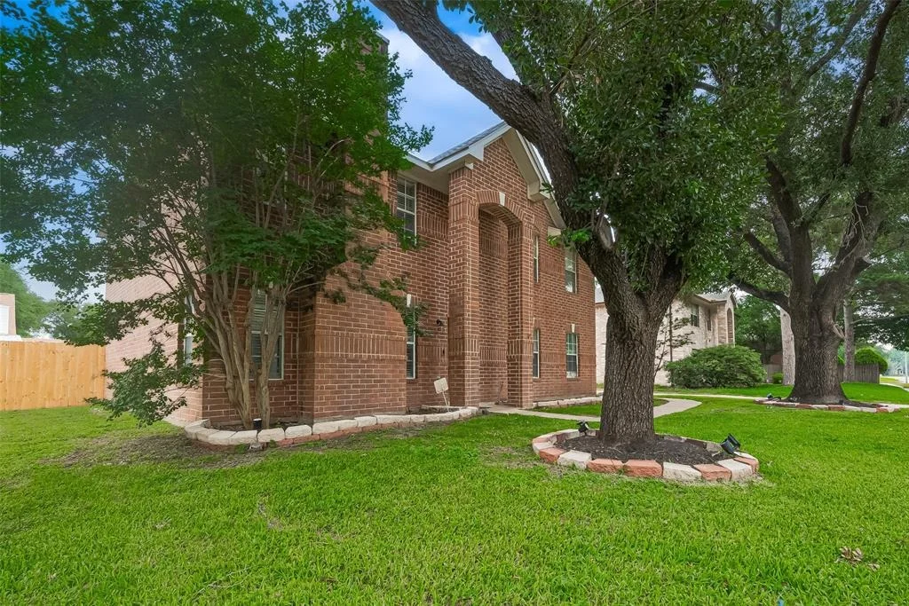 Photo of 19726 River Rock Drive