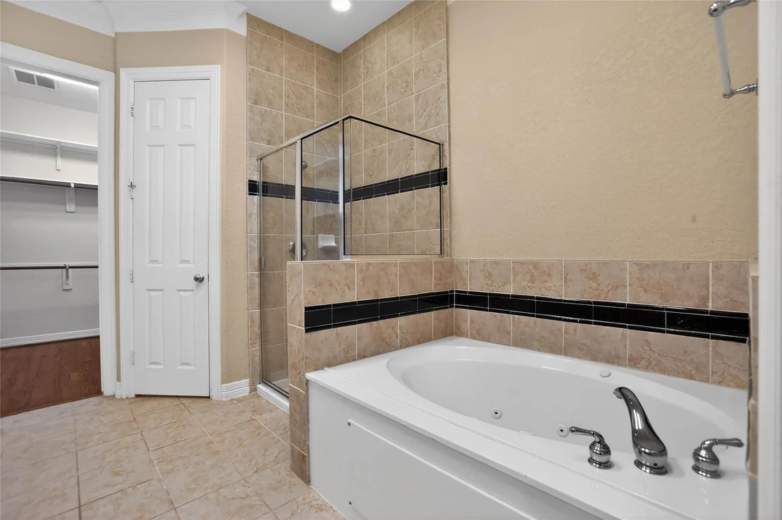 Photo of 11638 Royal Oaks View