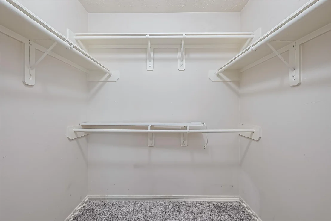 Photo of 2202 Highland Crossing Drive