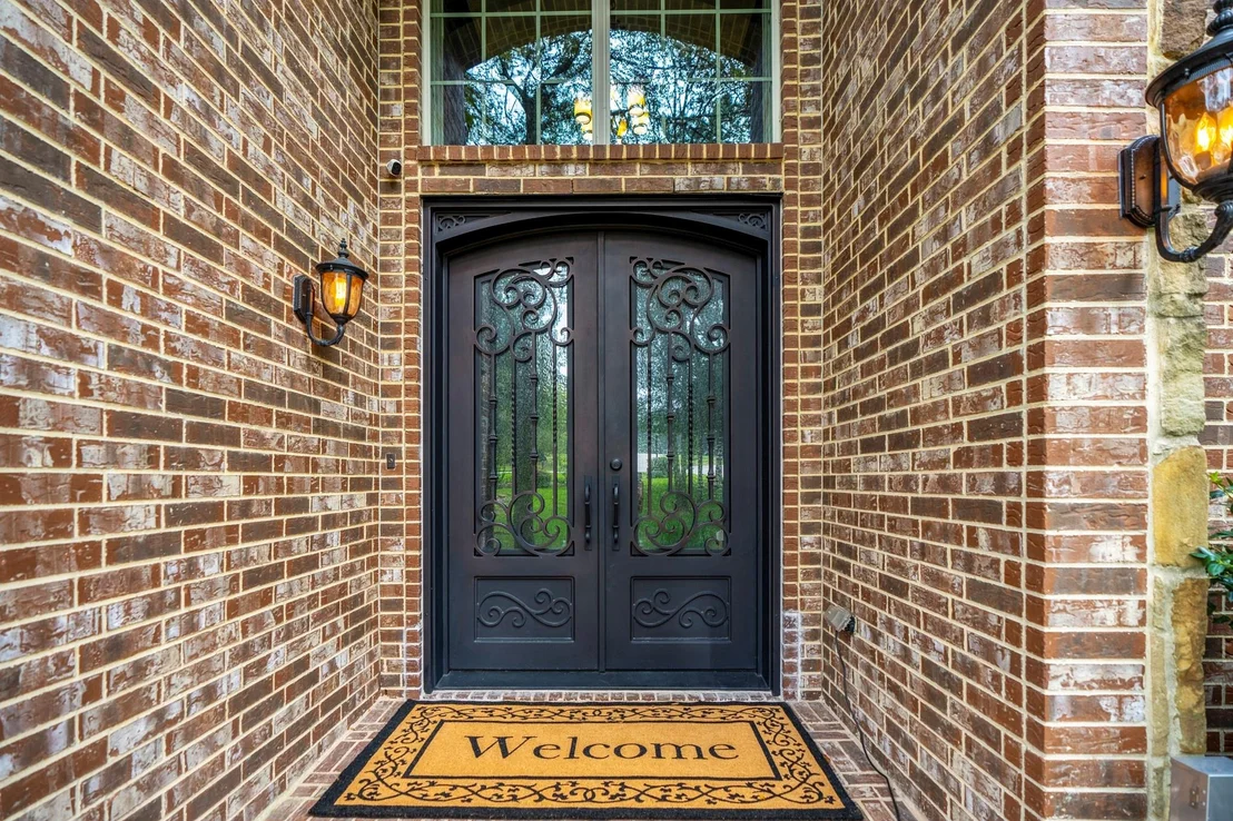 Photo of 9643 Longmire Creek Way