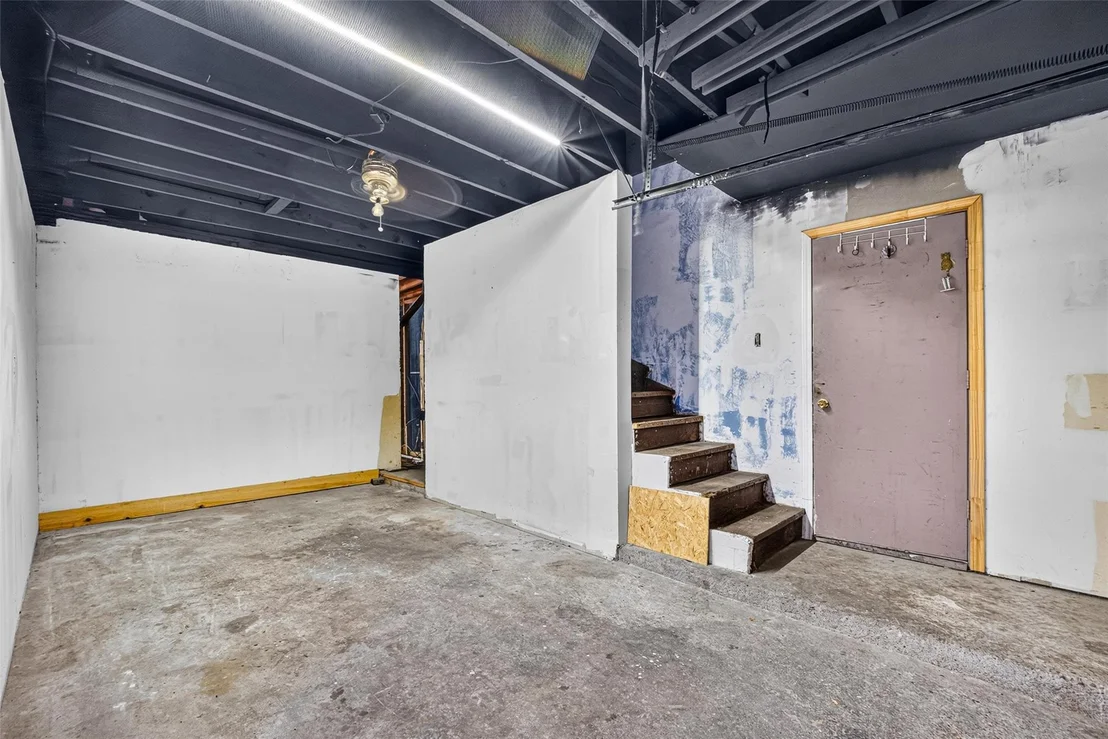 Photo of 7003 Sandswept Lane