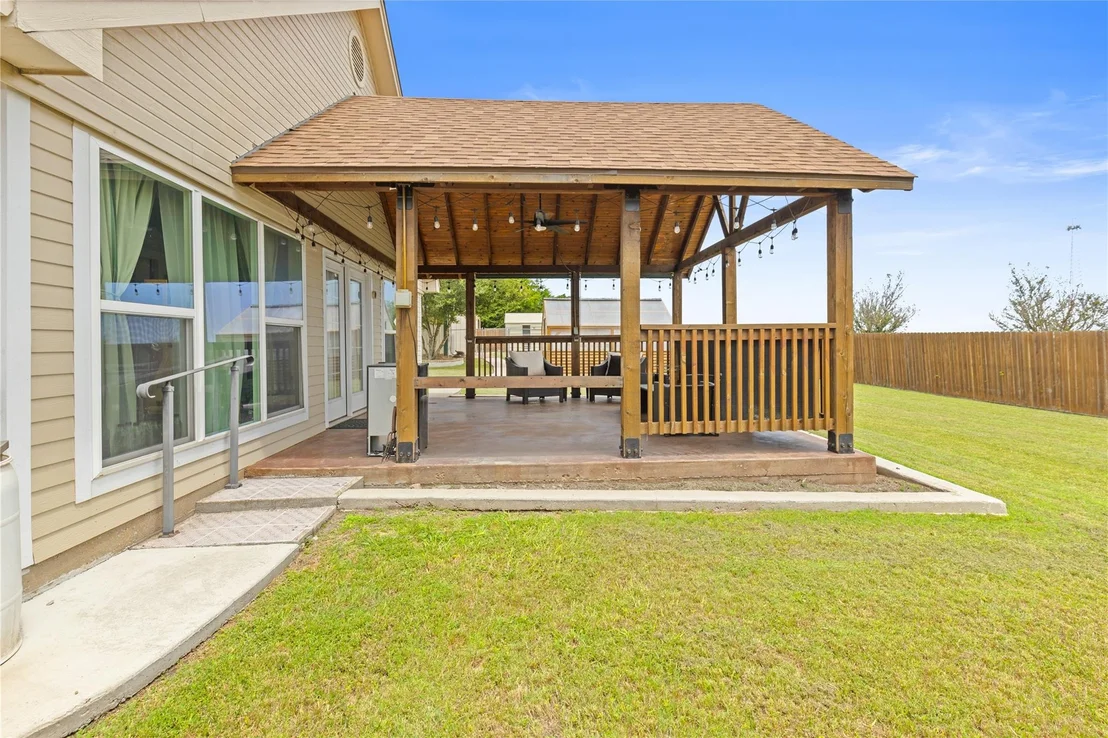 Photo of 414 County Road 437