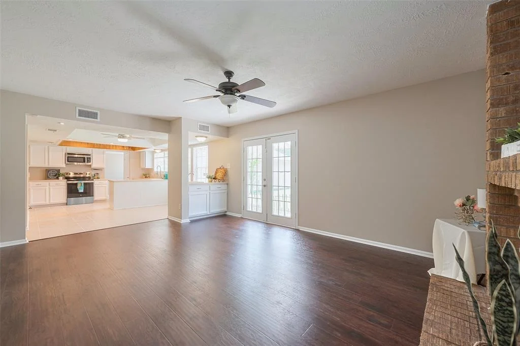 Photo of 19 Hickory Oak Drive