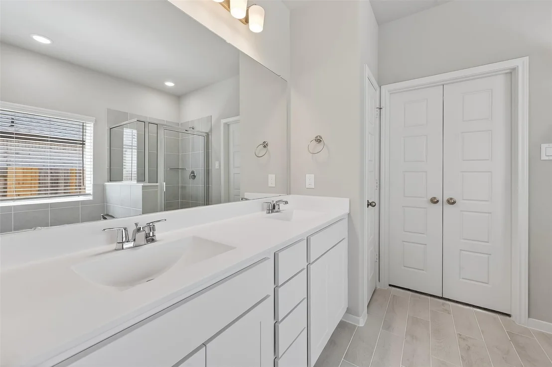 Photo of 12615 Canyon Falls Boulevard