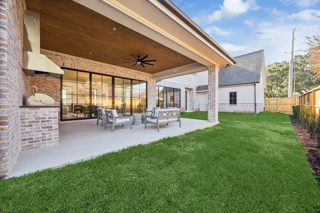 Photo of 8818 Echo Valley Drive