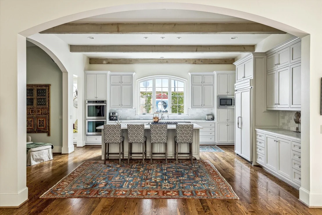 Photo of 2228 Dunstan Road