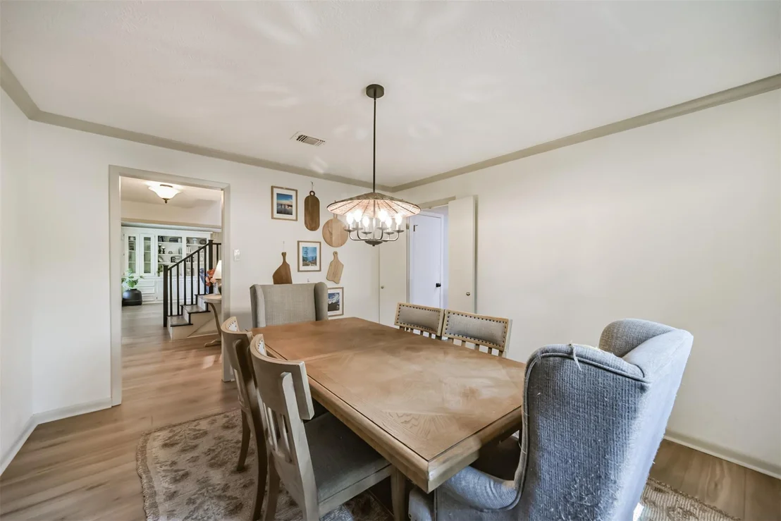Photo of 7618 Hurst Forest Drive