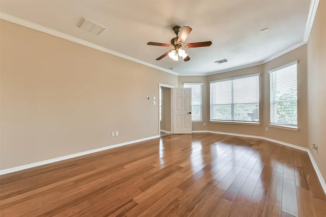 Photo of 2425 Harbor Chase Drive