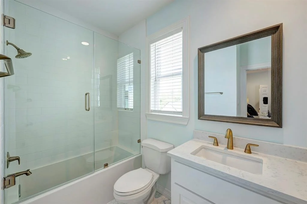 Photo of 130 Knipp Road