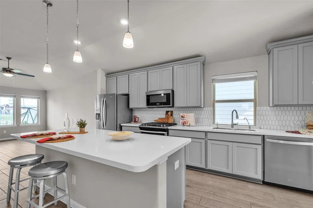 Photo of 5130 Yellow Rays Trail