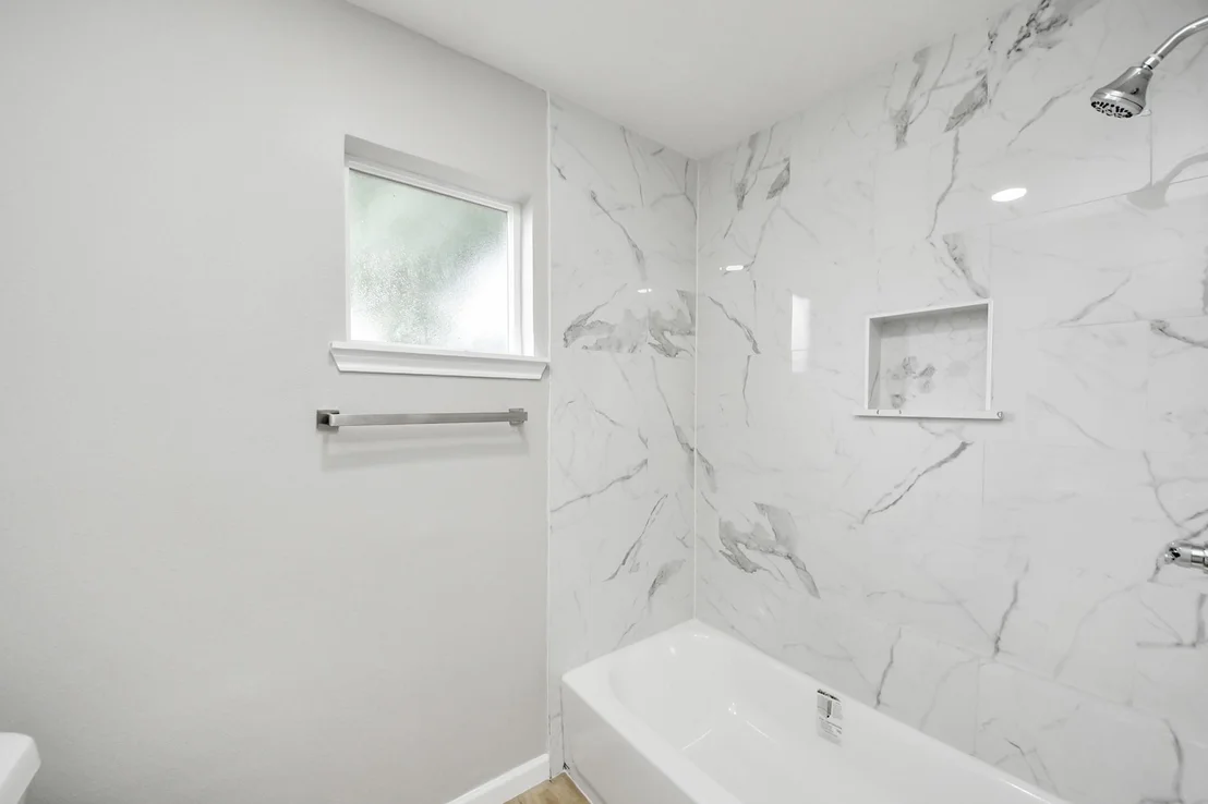 Photo of 5212 Willowview Drive