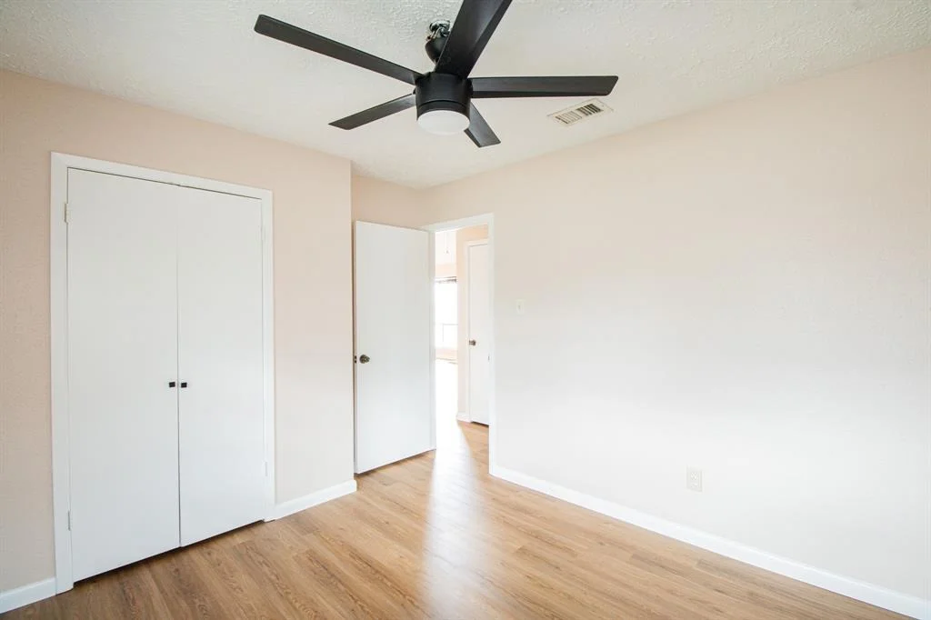 Photo of 9407 Denbridge Drive