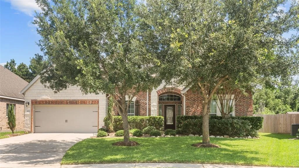 Photo of 14502 Lakepointe Bend Lane