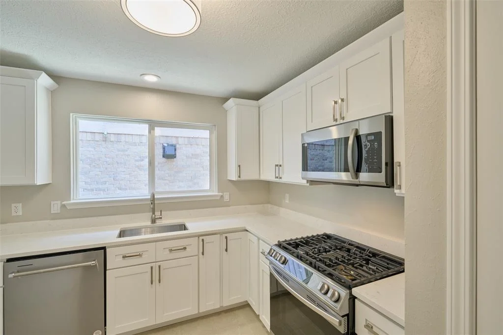 Photo of 60 Hickory Oak Drive