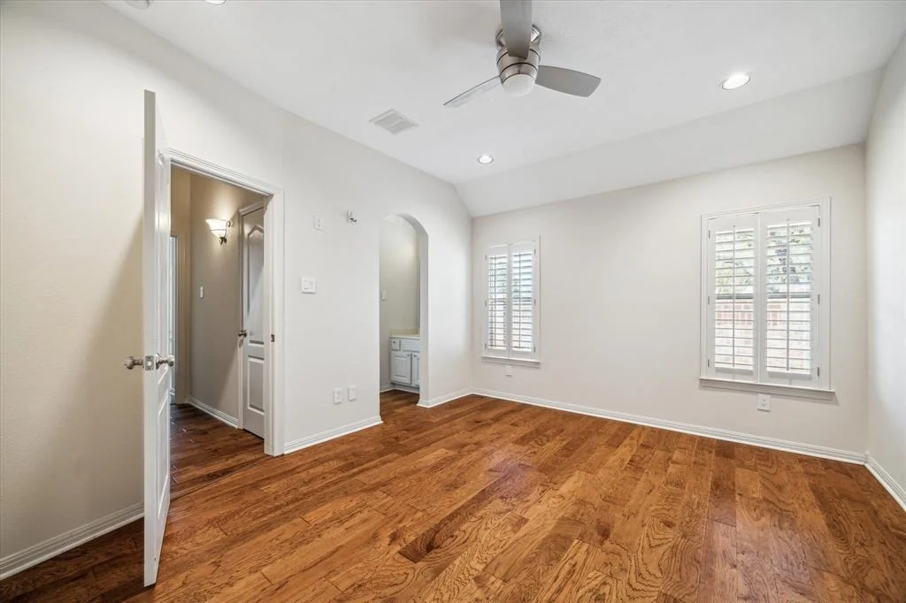 Photo of 703 Doscher Lane