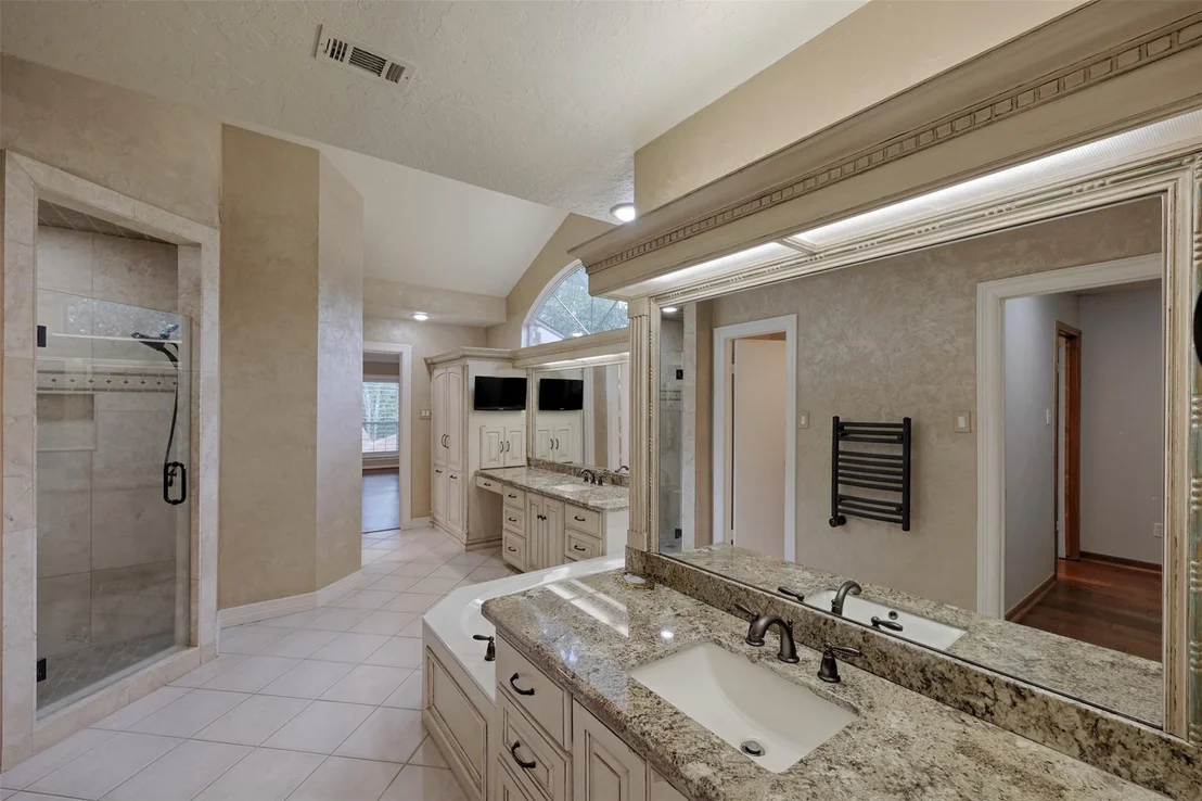 Photo of 206 Virginia Lane