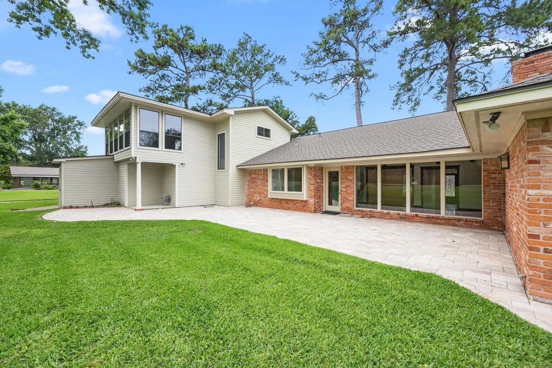 Photo of 6115 Bermuda Dunes Drive