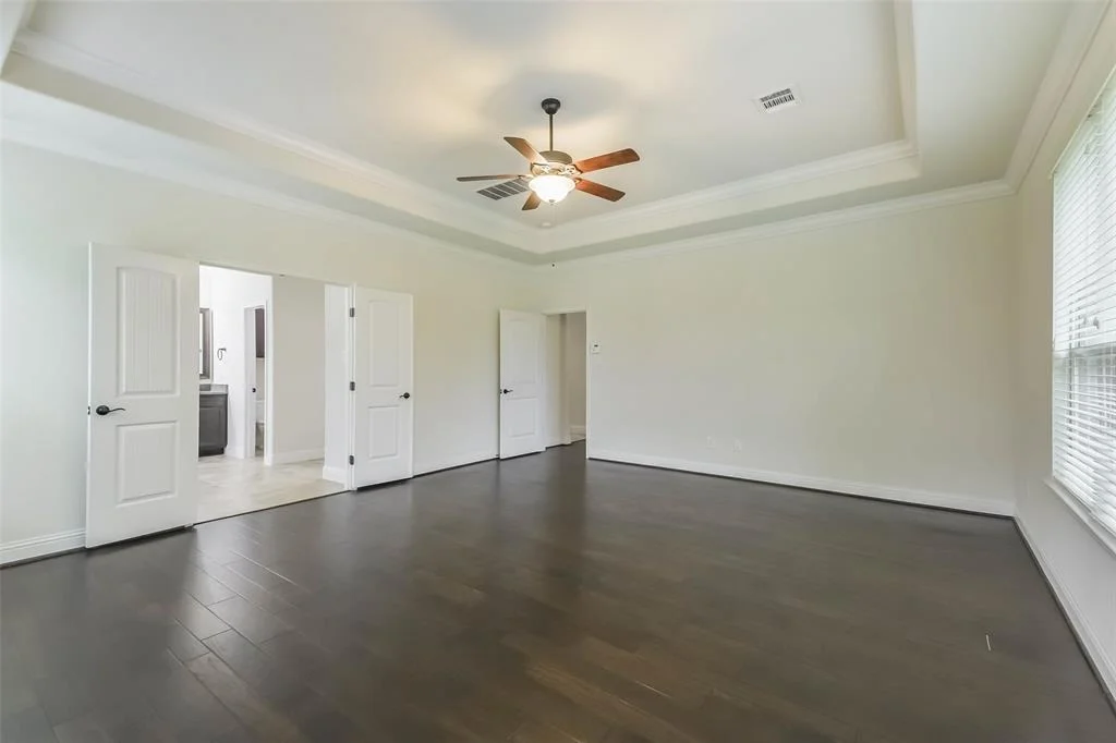 Photo of 15 Waterfall Way