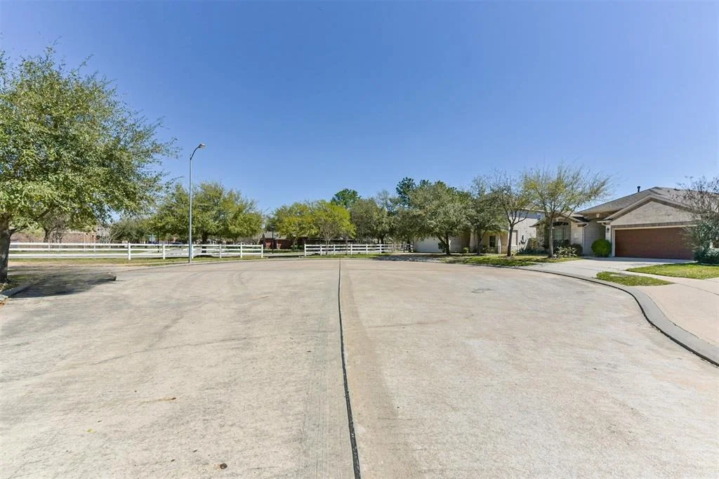 Photo of 7007 Windy Run Court