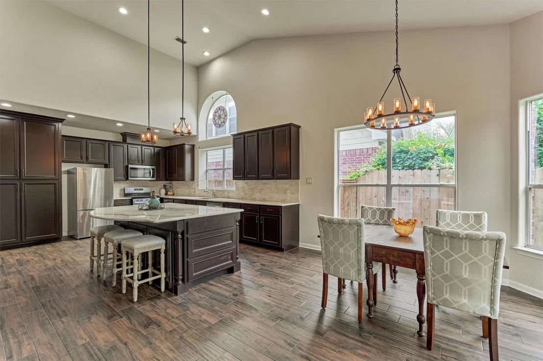 Photo of 6327 Holden Mills Drive