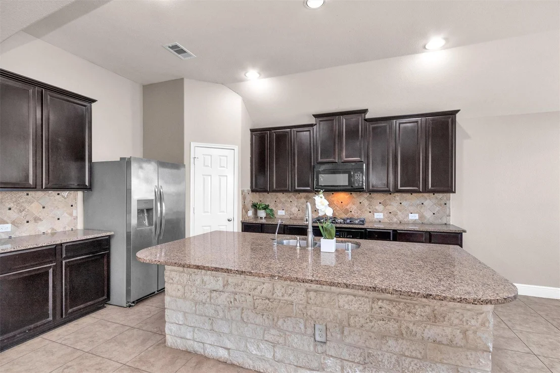 Photo of 9515 Alabaster Oaks Lane