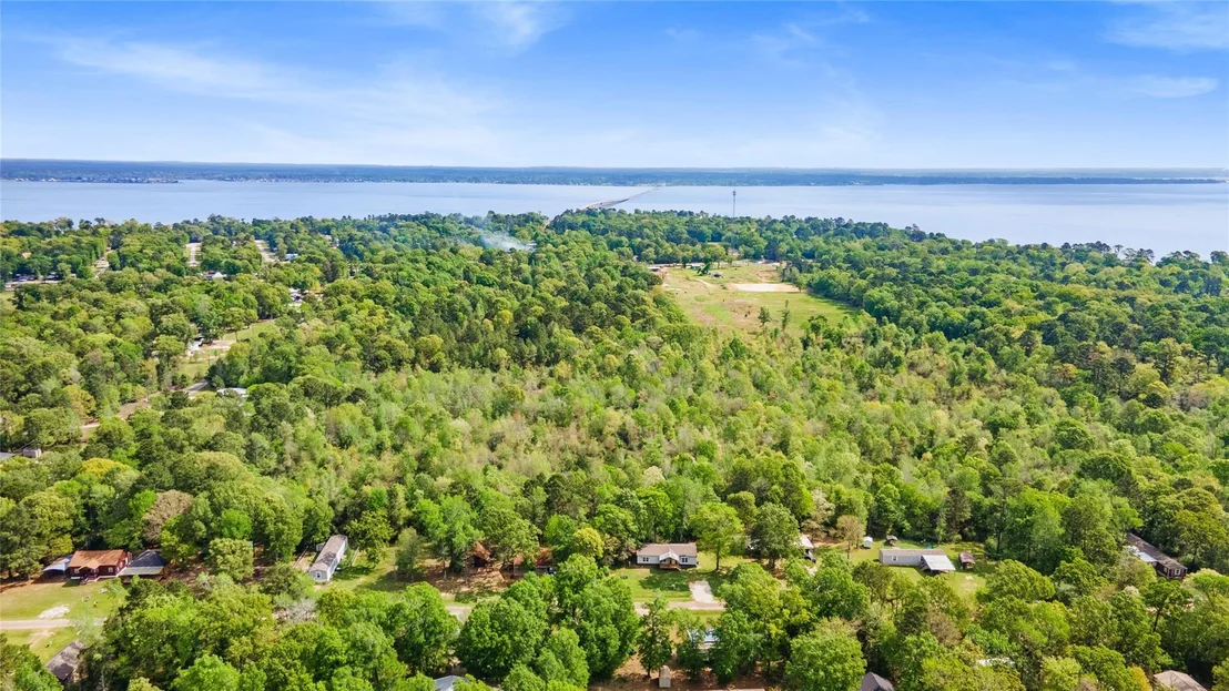 Photo of 141 Leaning Oak Drive