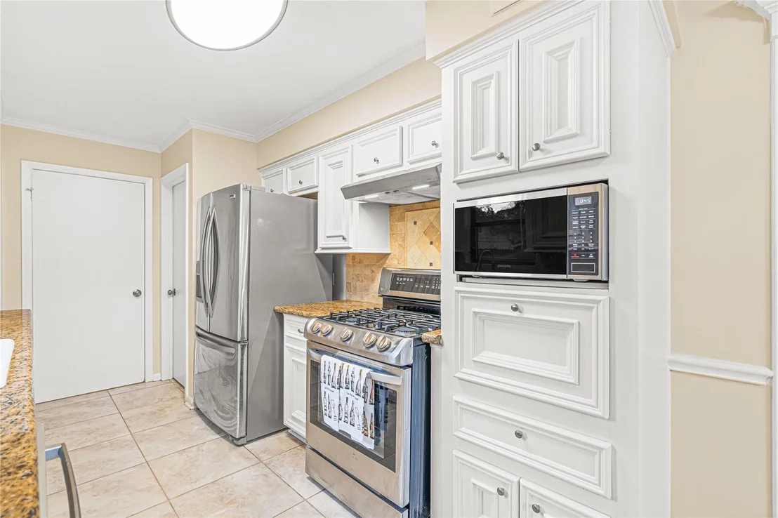 Photo of 2823 Rockarbor Drive