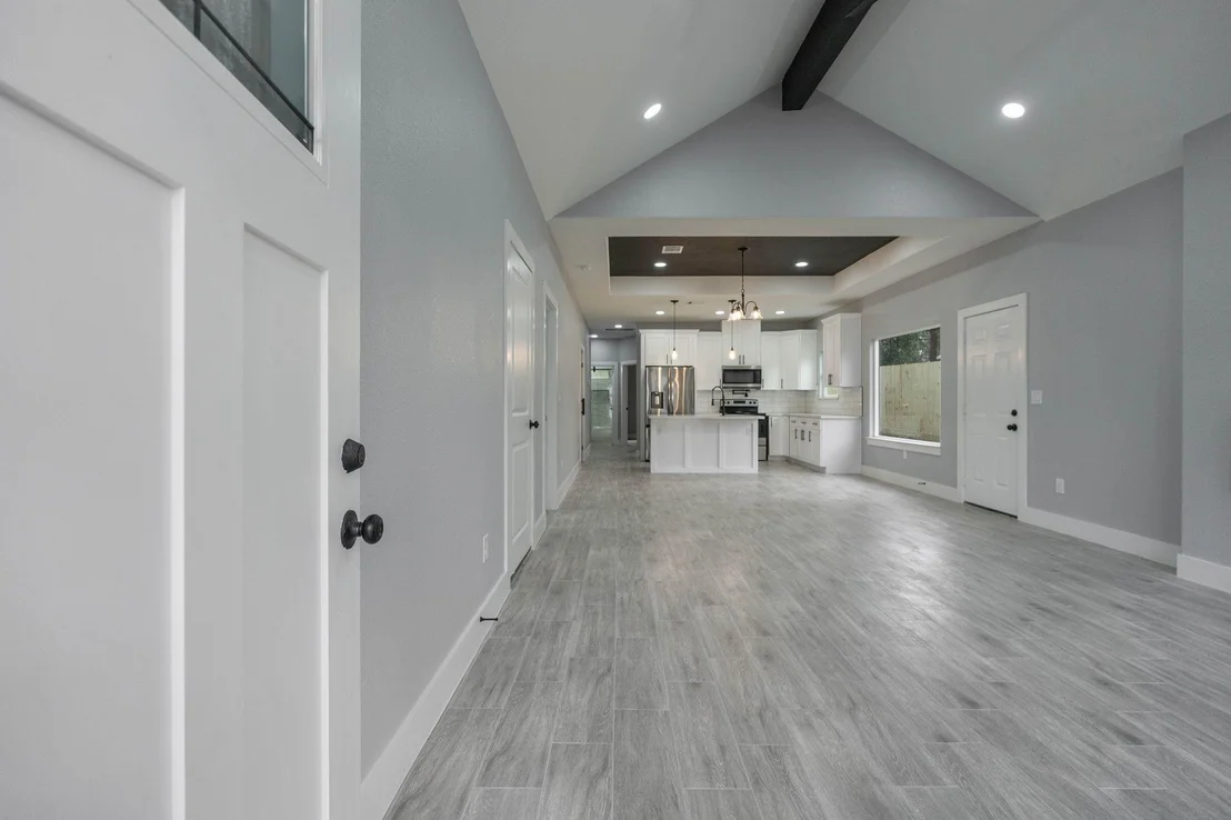 Photo of 15090 Austin Road