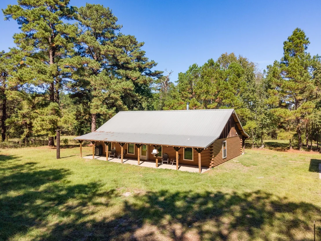 Photo of 1152 Loving Road
