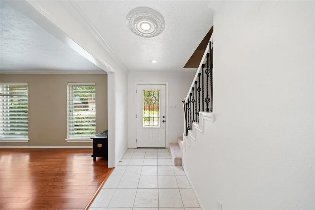 Photo of 19011 Oakway Drive