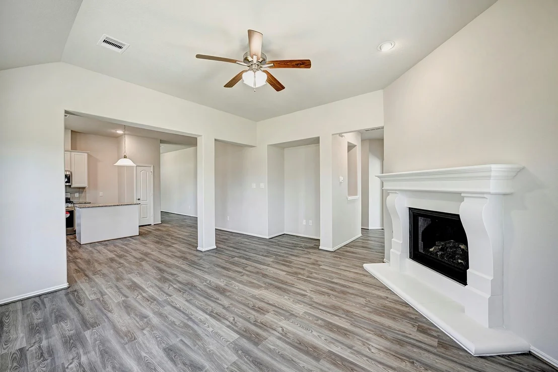 Photo of 669 Woodhaven Lakes Drive