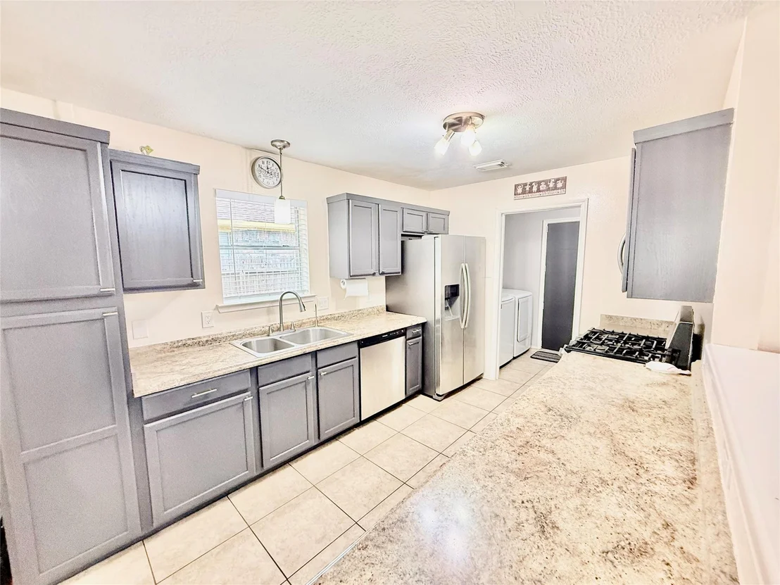 Photo of 3719 Nutwood Lane