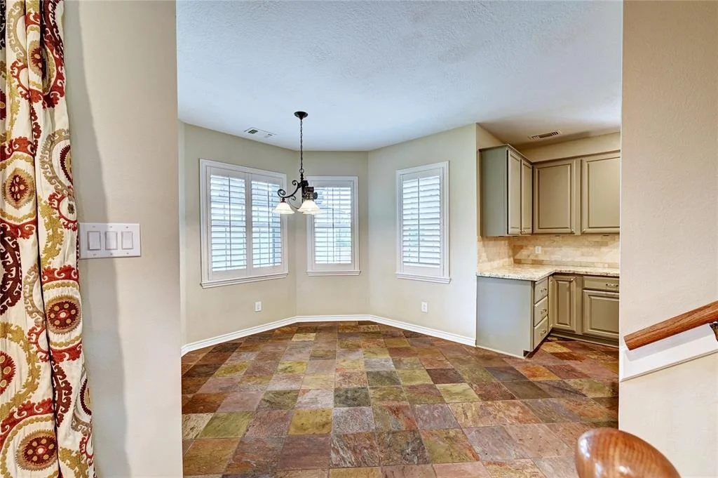 Photo of 7611 Heathrow Lane