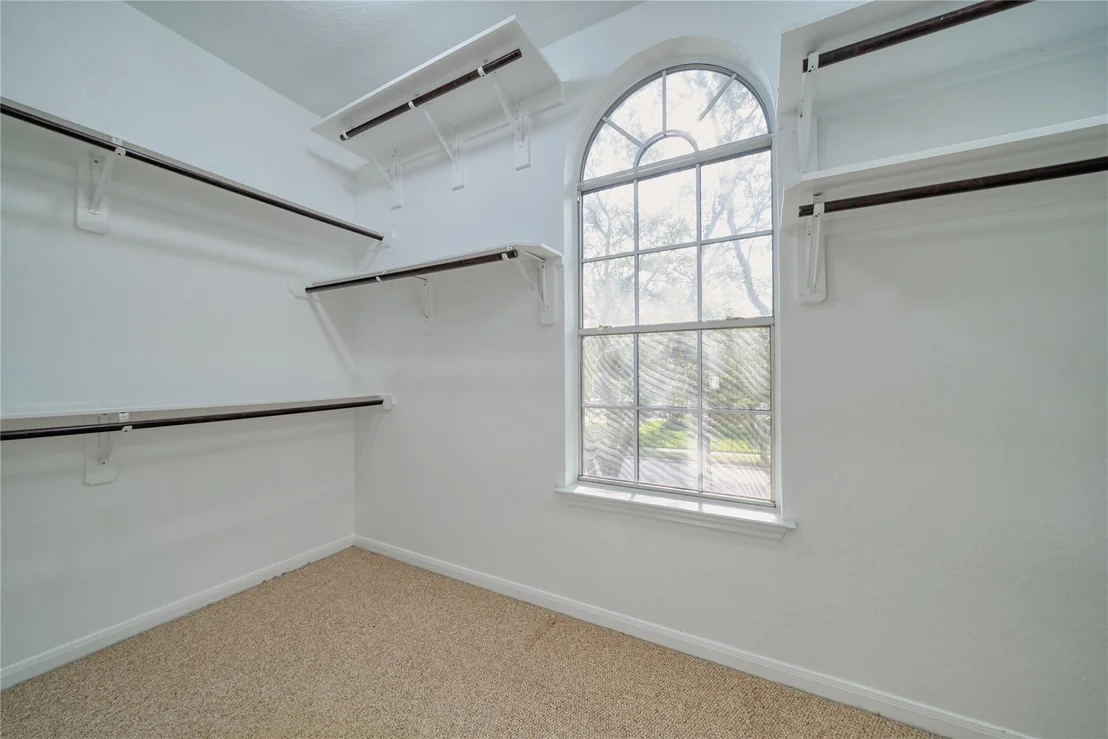 Photo of 11115 Seminole Spring Lane