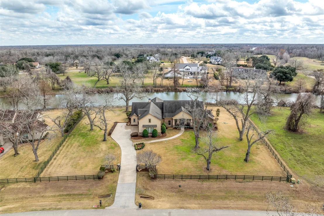Photo of 31102 Lower Oxbow Trace