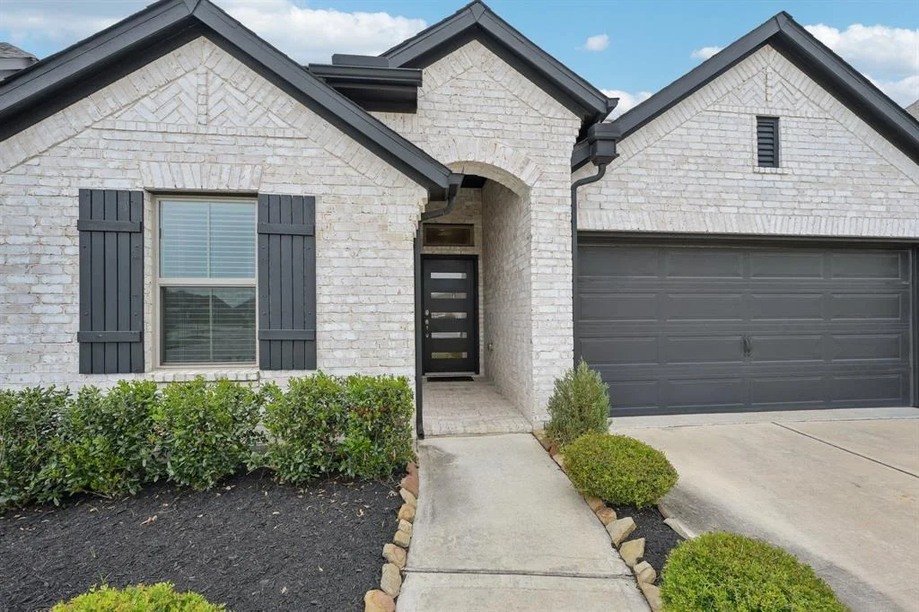 Photo of 4626 Crest Hill Drive