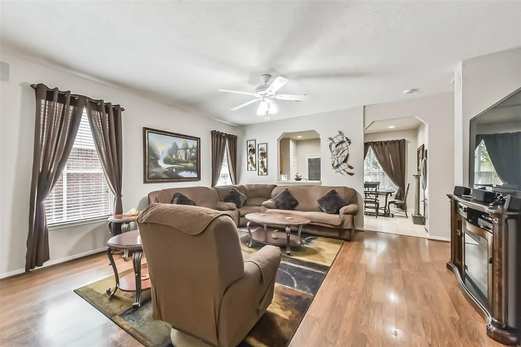 Photo of 902 Parsonfield Court