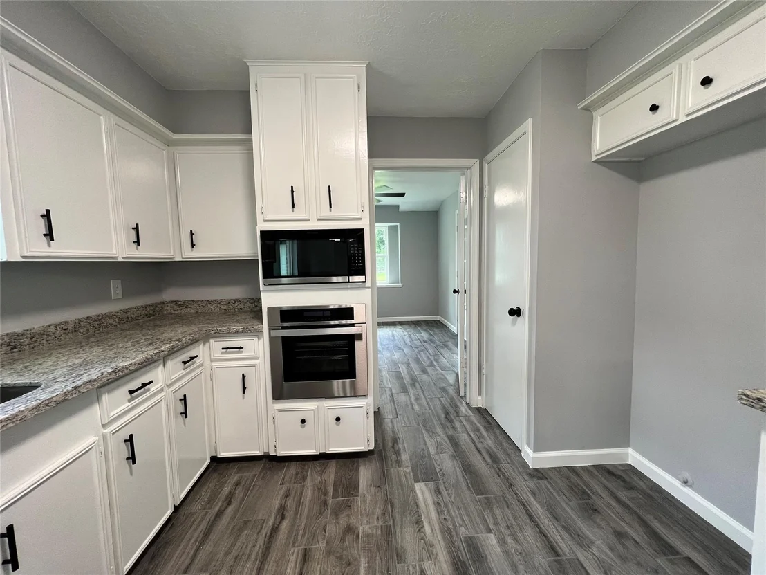 Photo of 17327 Edsall Drive
